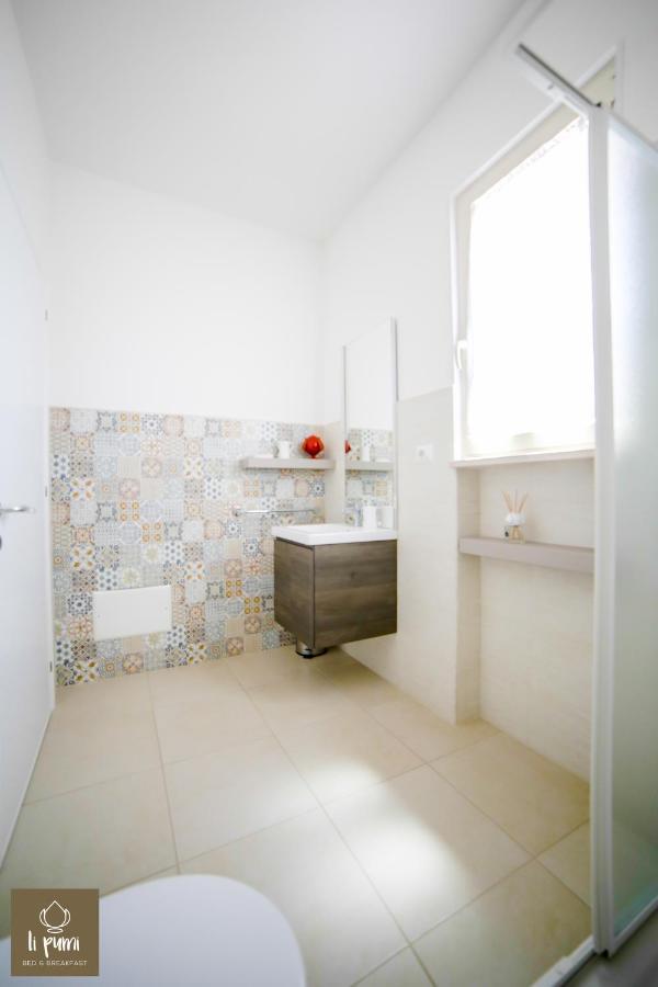 Bed and Breakfast Li Pumi Alliste Exterior foto