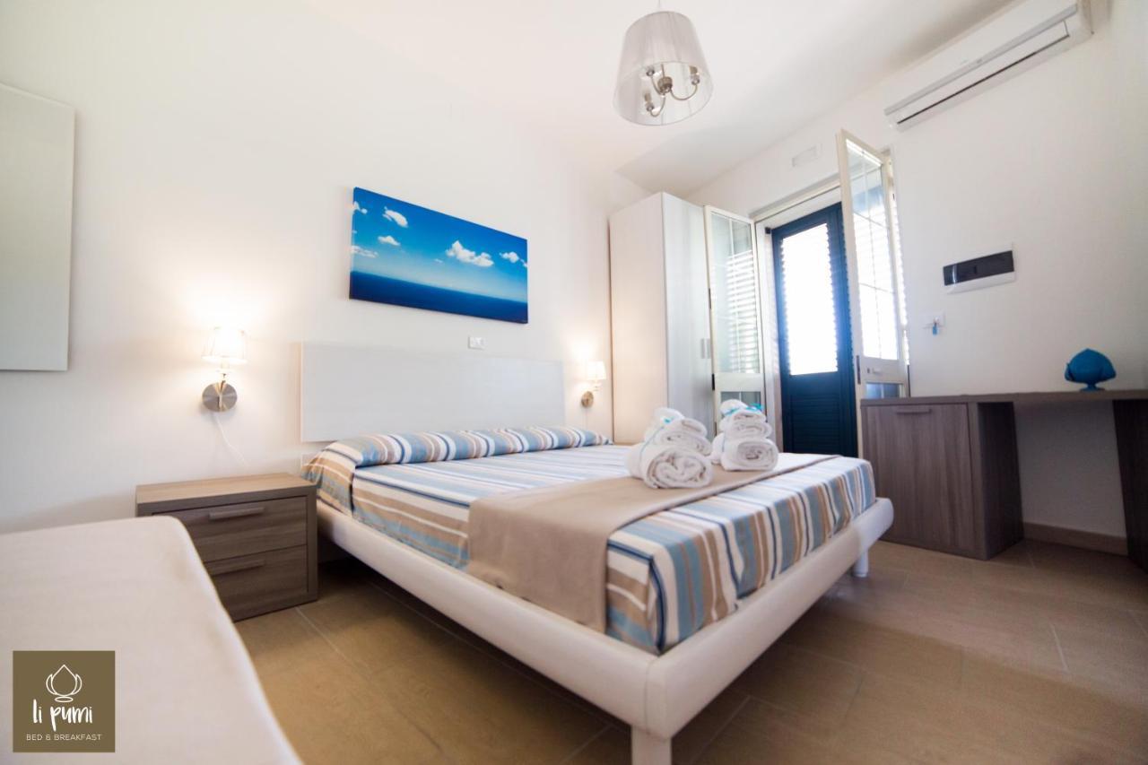 Bed and Breakfast Li Pumi Alliste Exterior foto