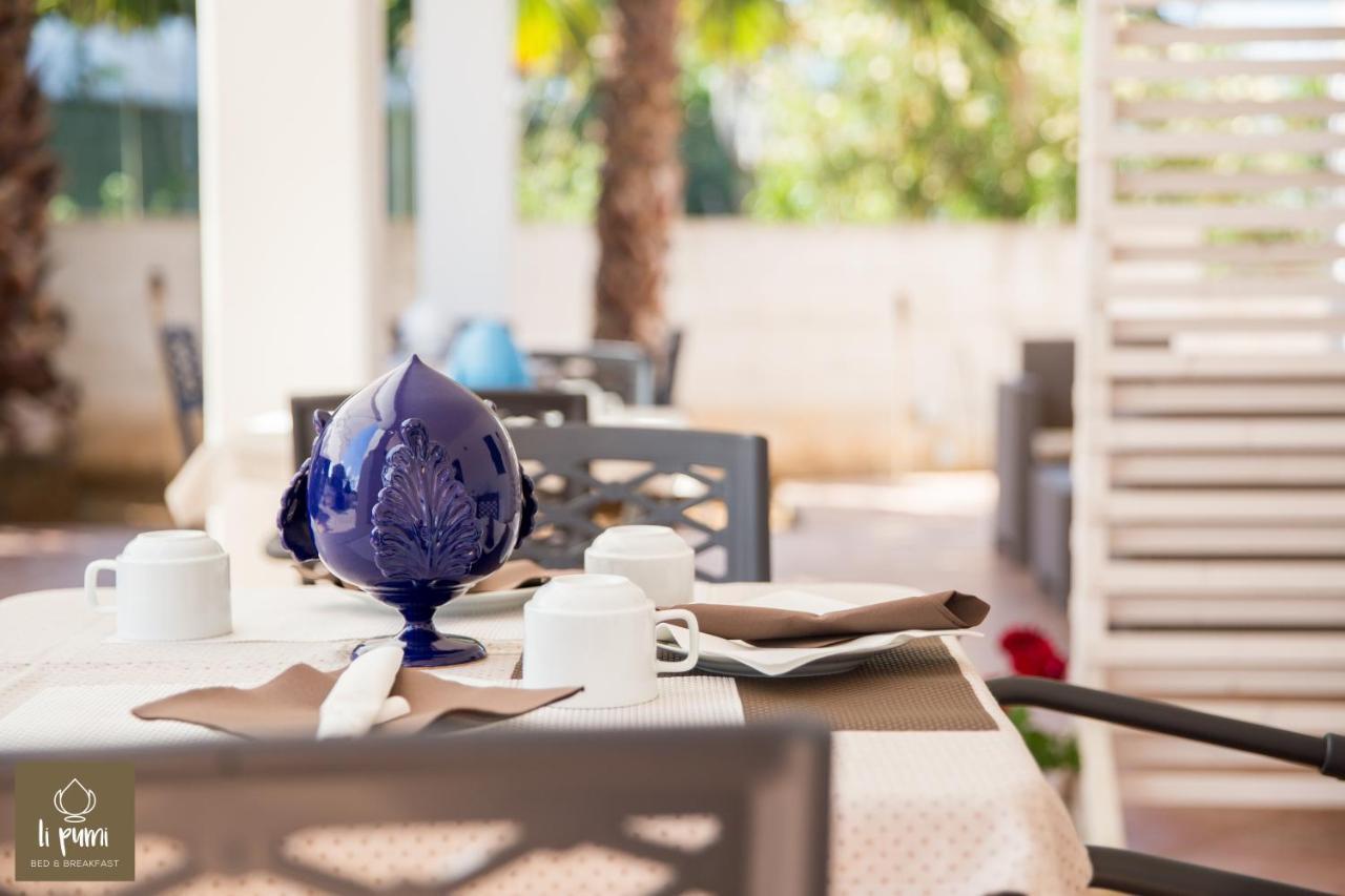 Bed and Breakfast Li Pumi Alliste Exterior foto